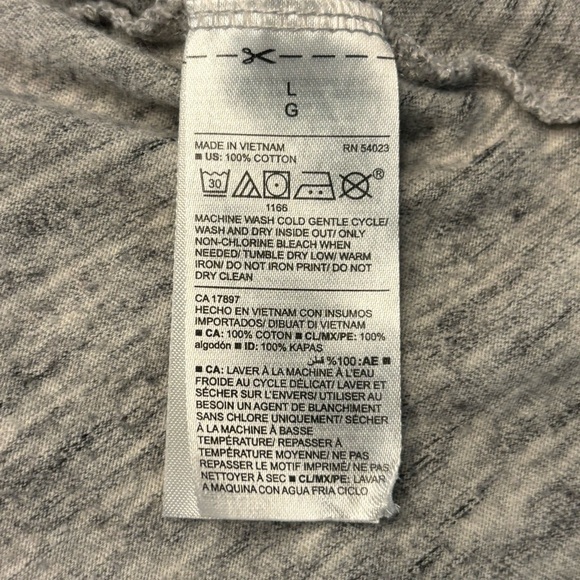 Old Navy ’Stand Together’ Everywear Heather Grey T-shirt size large - Picture 5 of 8